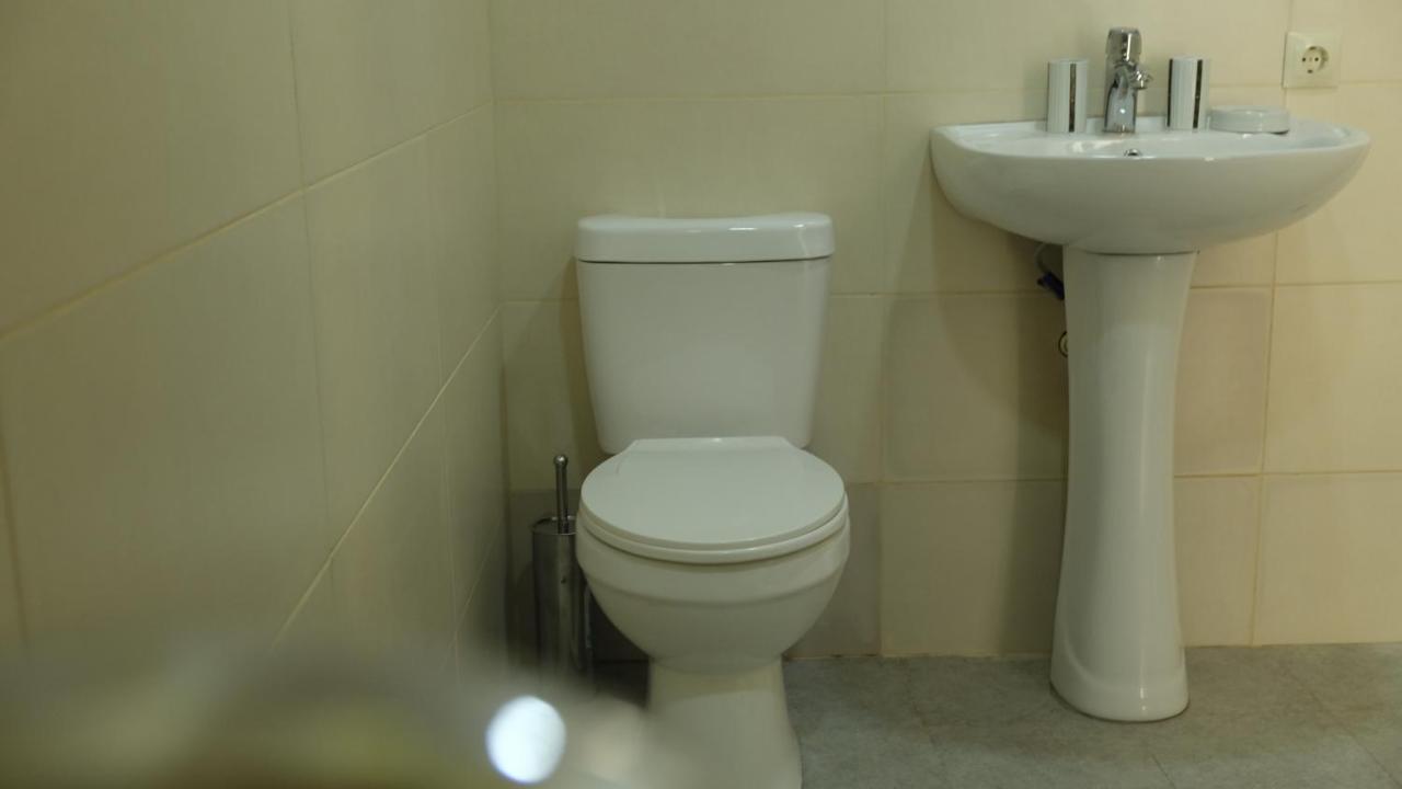 Apartment Ninoshvili 15 Tbilisi Zewnętrze zdjęcie