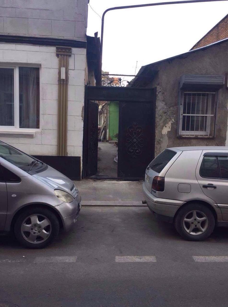 Apartment Ninoshvili 15 Tbilisi Zewnętrze zdjęcie